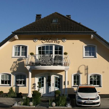 Haus Marvin Hotel Dottingen  Exterior foto